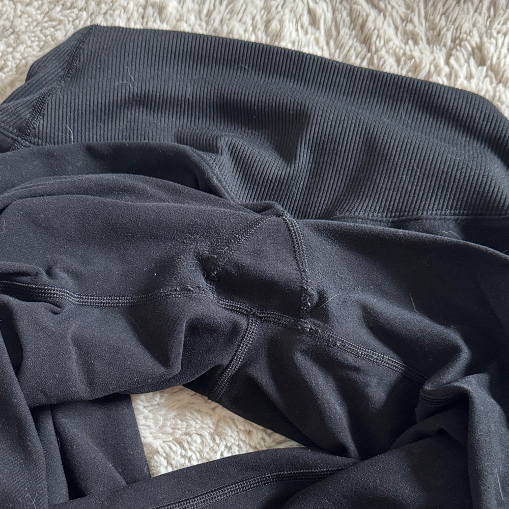 ALO highwaist alosoft Yoga Black Leggings - Picture 5 of 5